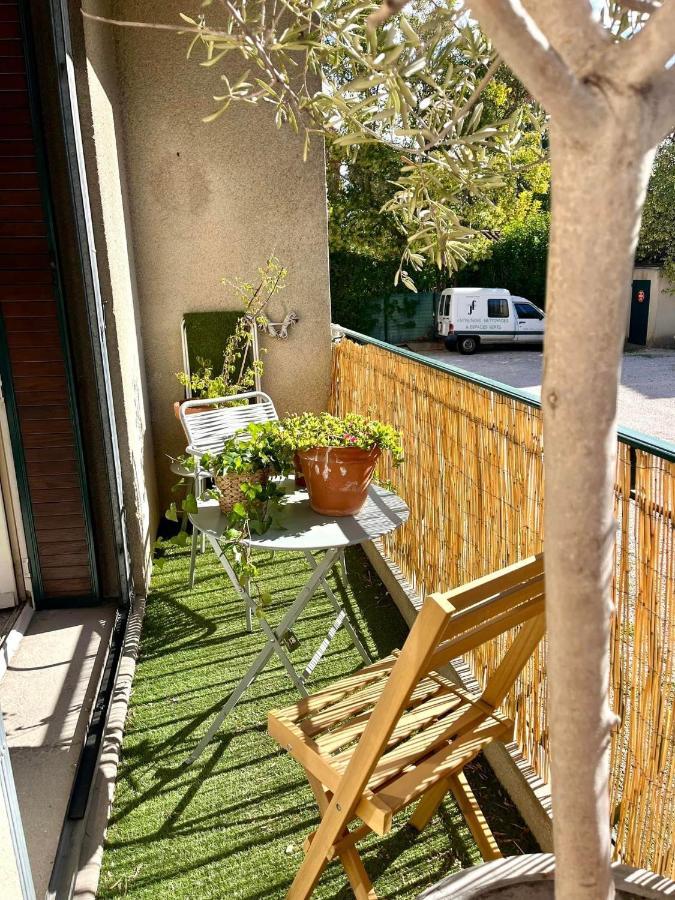 Bel Appartement Lumineux Et Calme A 10Min A Pied Du Centre Aix Avec Parking Et Air Conditionne Aix-en-Provence Exterior foto