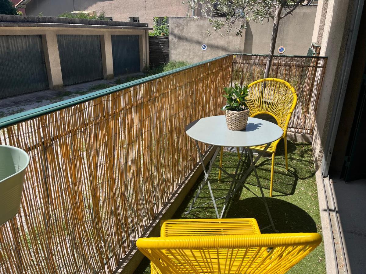 Bel Appartement Lumineux Et Calme A 10Min A Pied Du Centre Aix Avec Parking Et Air Conditionne Aix-en-Provence Exterior foto